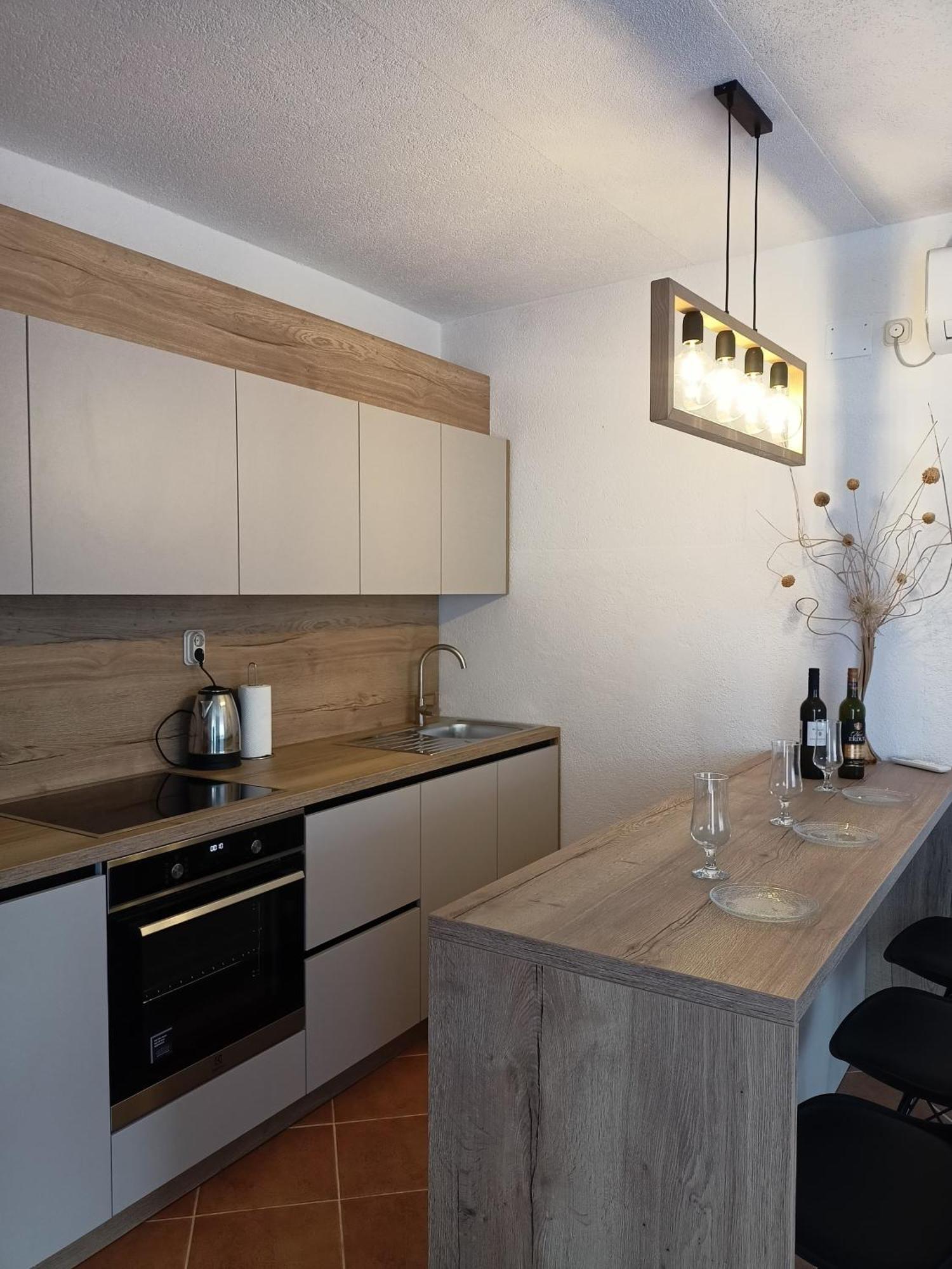 Village Apartment Zagvozd Екстер'єр фото